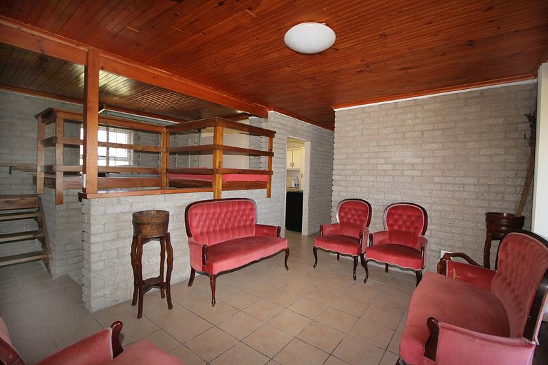 4 Bedroom Property for Sale in Hartenbos Heuwels Western Cape